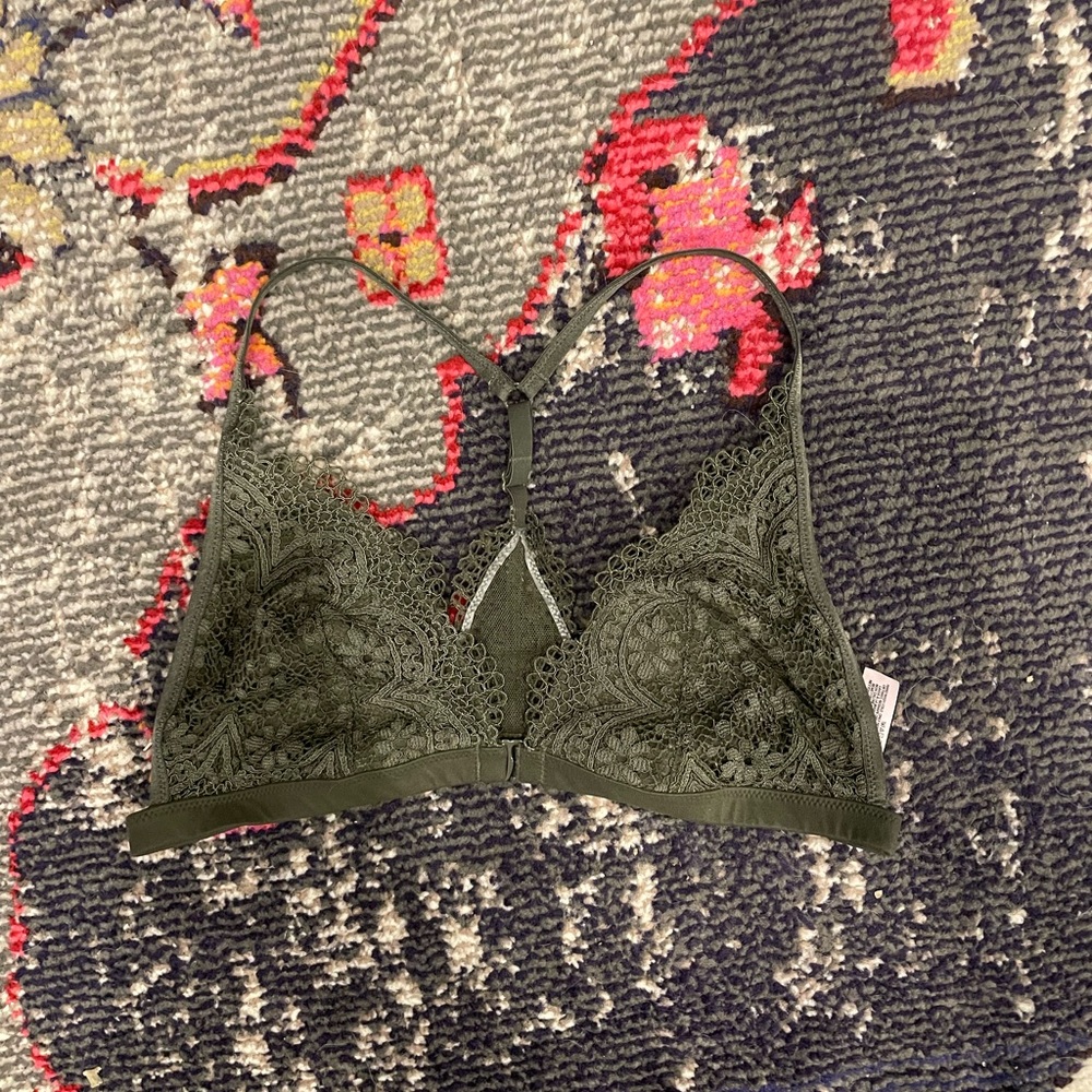Victoria’s Secret lace bralette